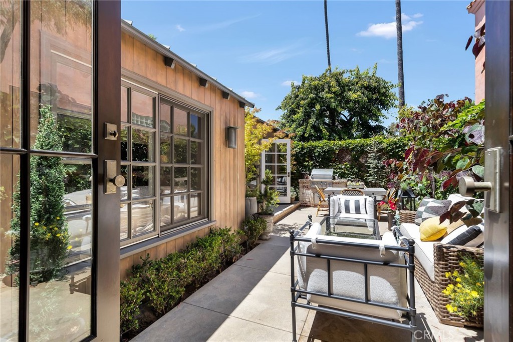 Bayshores (BSHR) - Residential Lease