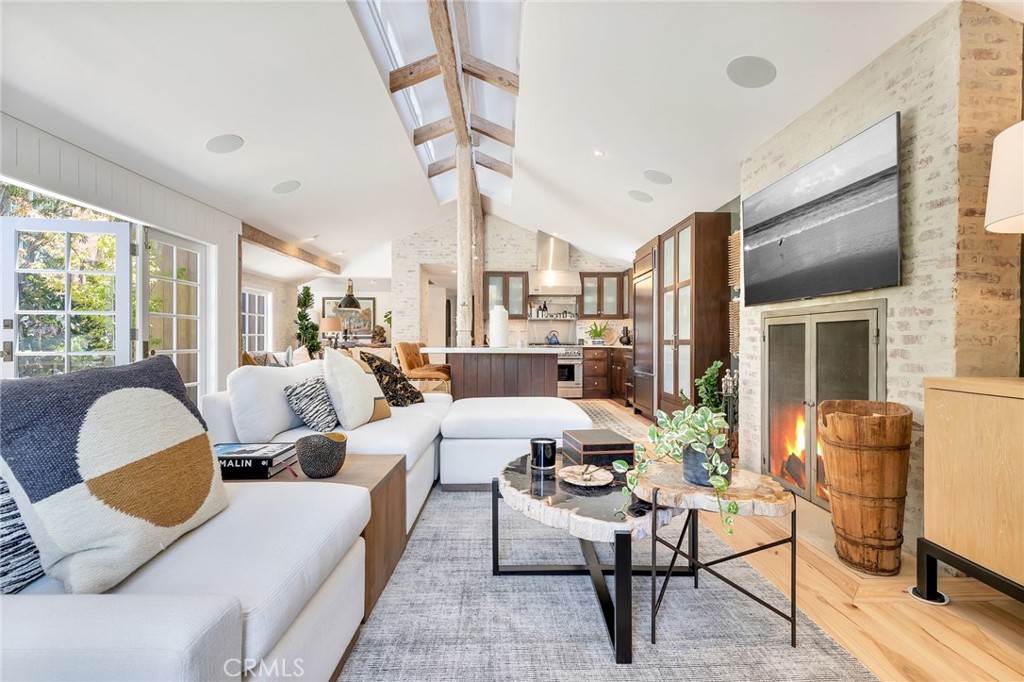Bayshores (BSHR) - Residential Lease