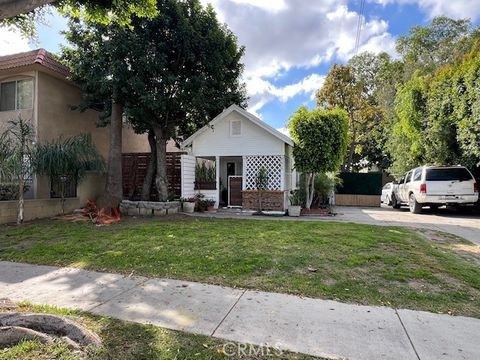 Photo of 336 E. Hardy St St, Inglewood, CA 90301 (MLS # DW26051368)