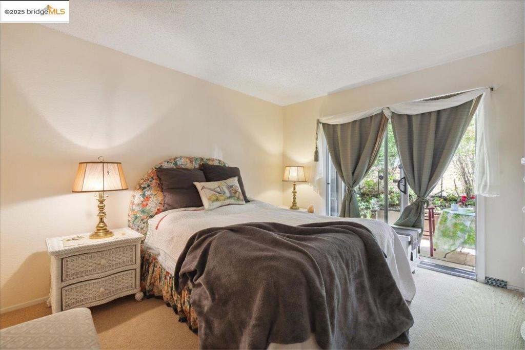 OAKLAND HILLS - Residential
