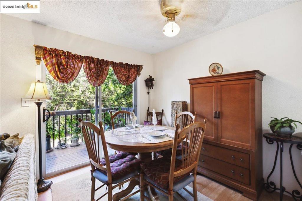 OAKLAND HILLS - Residential