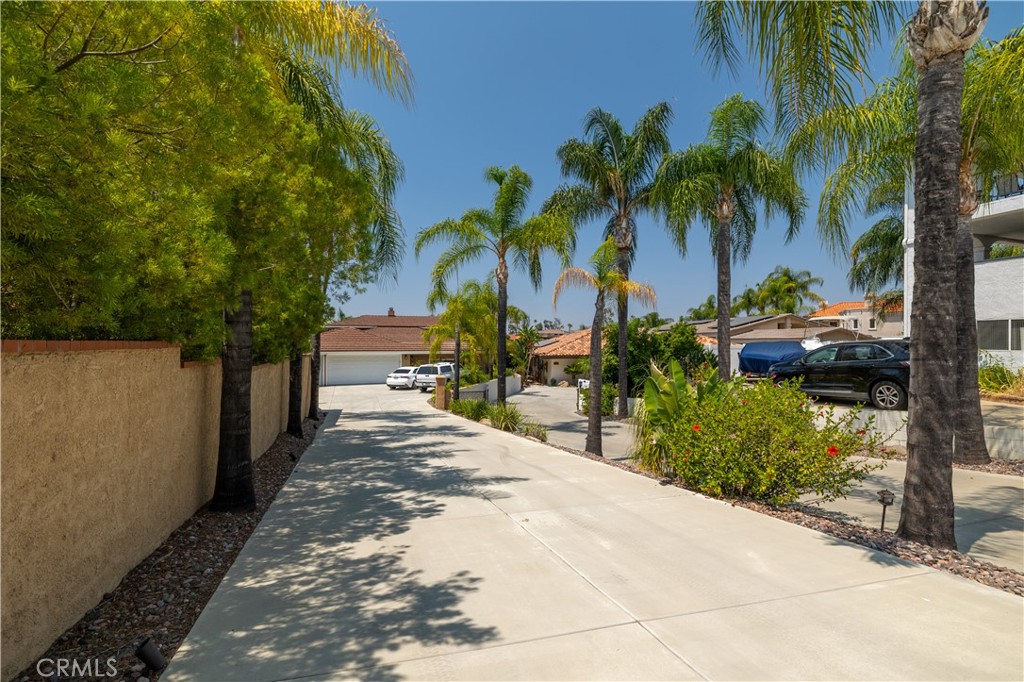 22280 Village Way Drive
