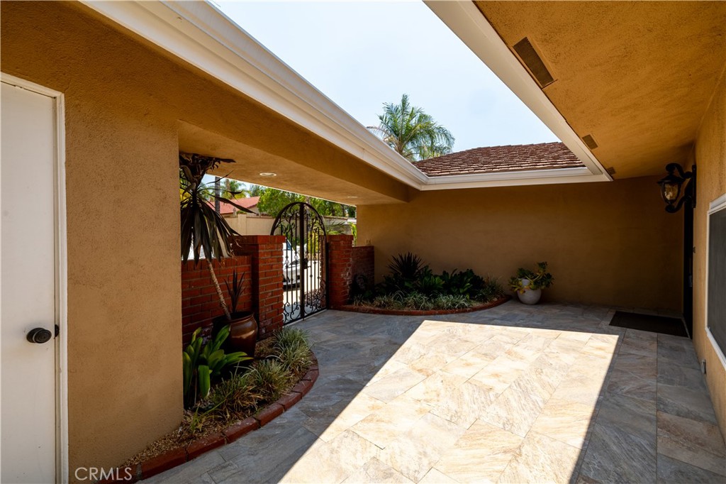 22280 Village Way Drive