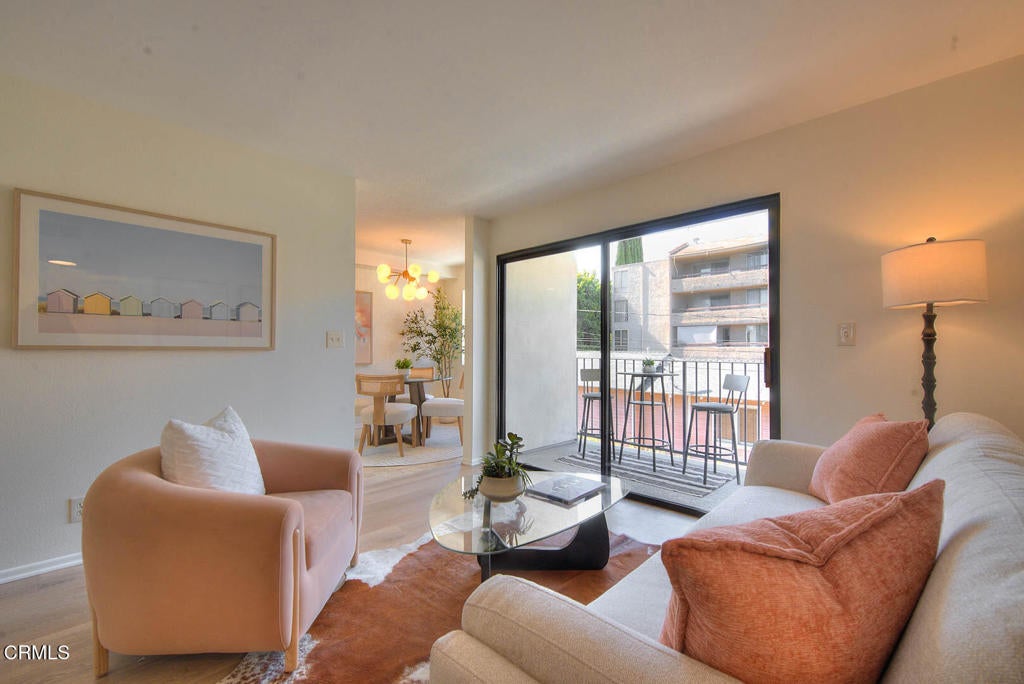 285 S Sierra Madre Boulevard E