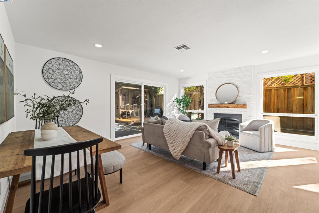 CANTERBURY VILG - Residential