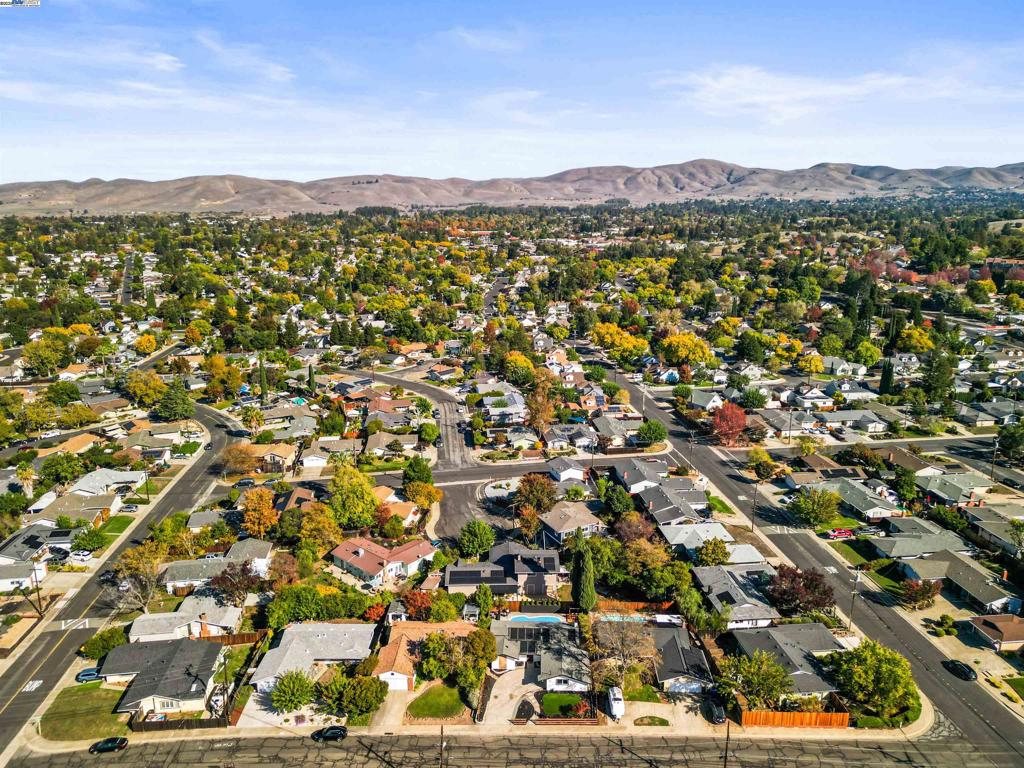 CANTERBURY VILG - Residential