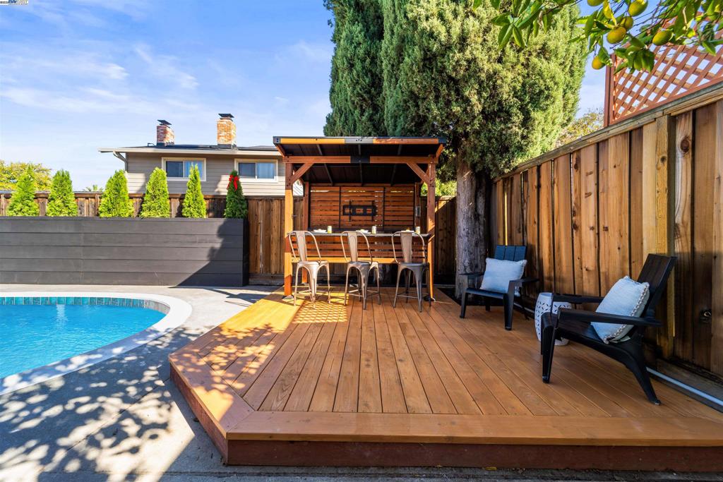 CANTERBURY VILG - Residential