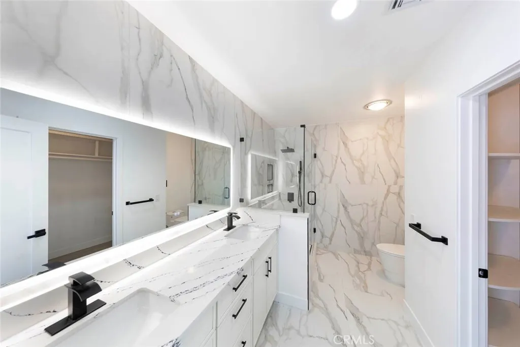 Bellflower, California 90706, United States, 3 Bedrooms Bedrooms, ,2 BathroomsBathrooms,Residential,Active,239826