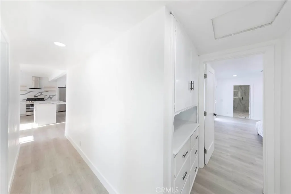 Bellflower, California 90706, United States, 3 Bedrooms Bedrooms, ,2 BathroomsBathrooms,Residential,Active,239826