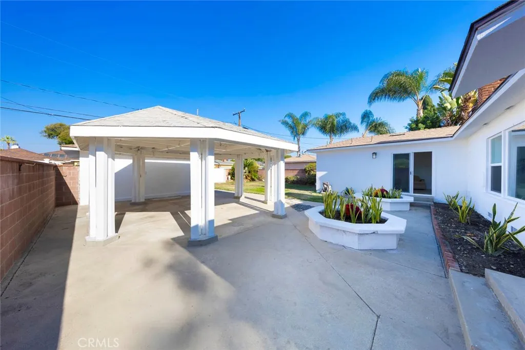 Bellflower, California 90706, United States, 3 Bedrooms Bedrooms, ,2 BathroomsBathrooms,Residential,Active,239826