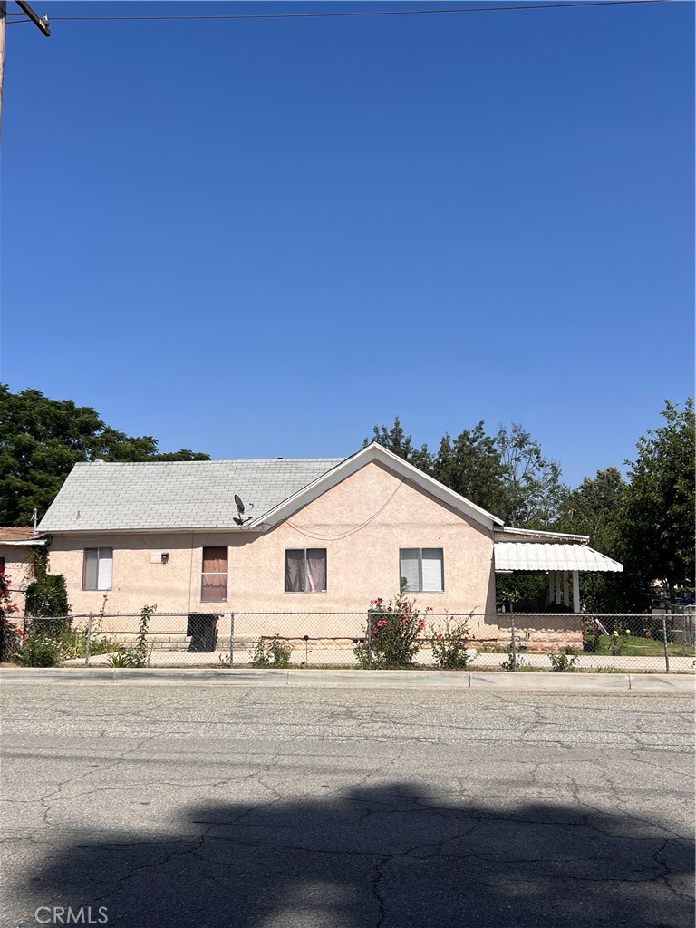 207 E O Street