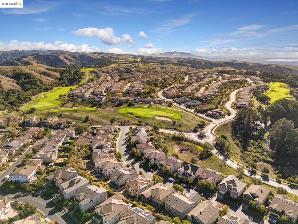 STONEBRAE COUNTRY CLUB - Residential