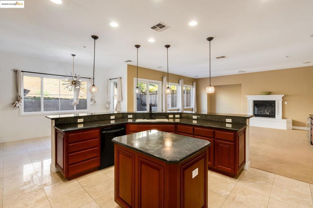 STONEBRAE COUNTRY CLUB - Residential