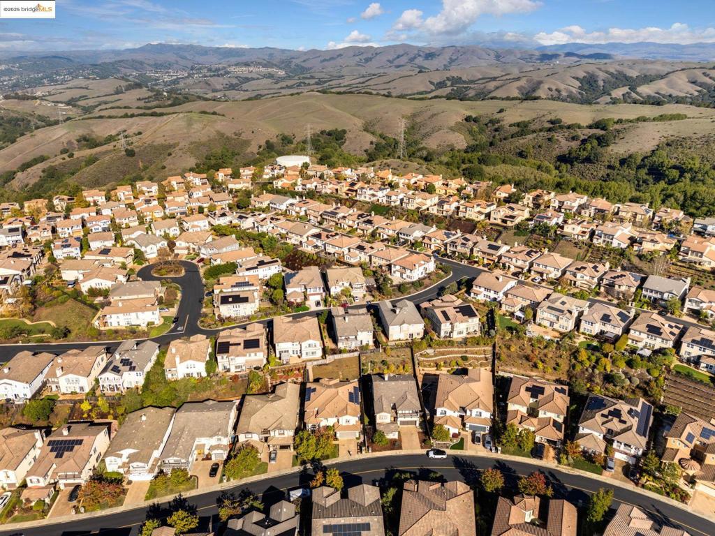 STONEBRAE COUNTRY CLUB - Residential