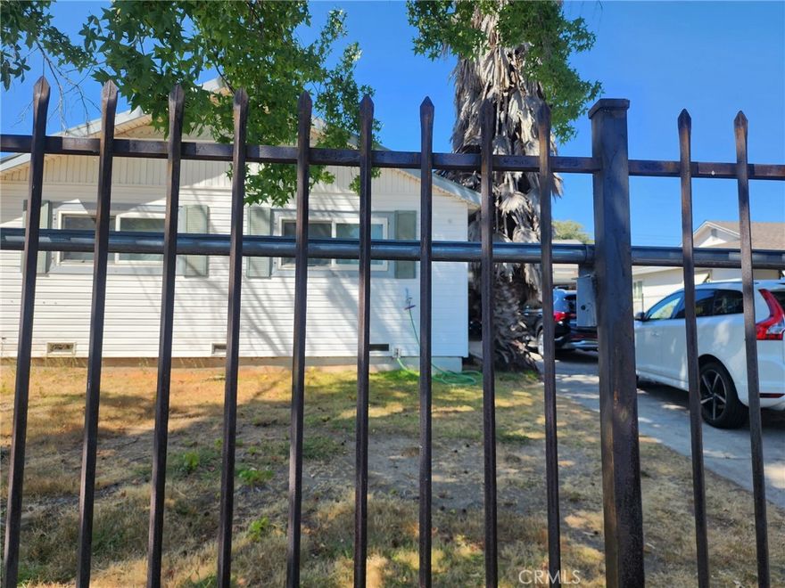 This 4-bedroom, 2-bathroom property offers great potential for the right investor. Located in a desirable Sacramento neighborhood, the home features a spacious layout and a large lot, perfect for value-add upgrades. With some TLC and renovation, this property could shine as a profitable flip or long-term rental. Don’t miss this opportunity to invest in a high-demand area with strong growth potential!