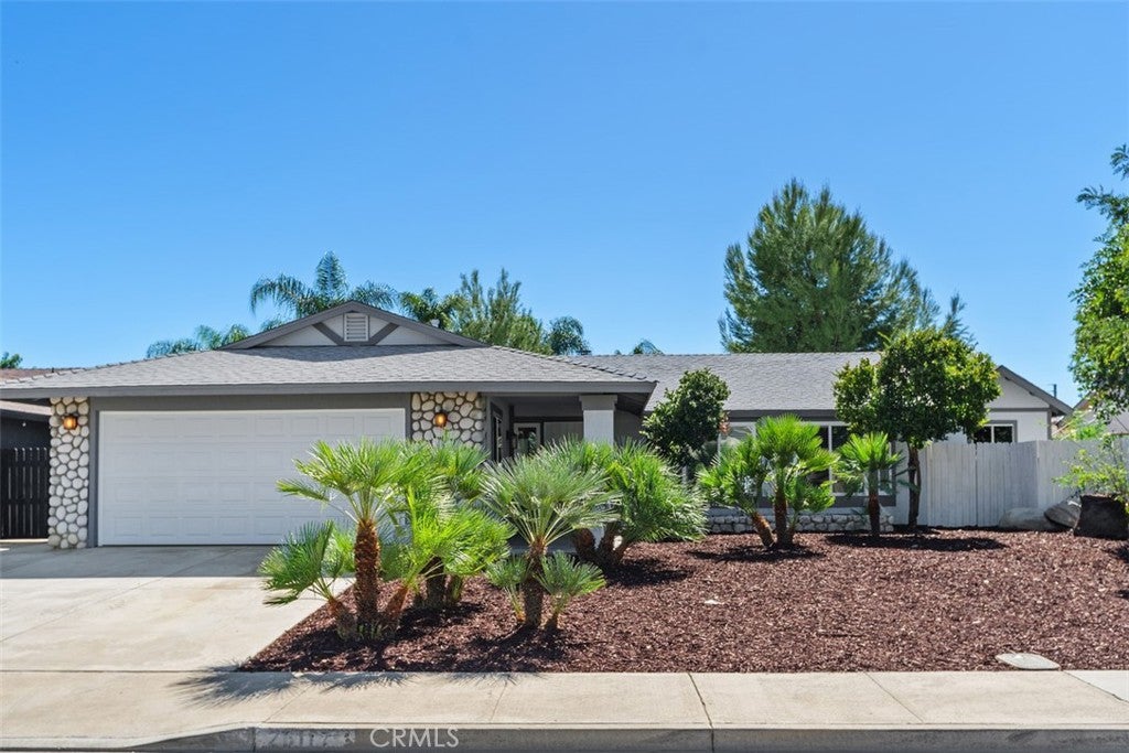 26117 Snow Creek