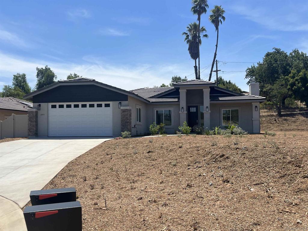 Lakeside - Residential