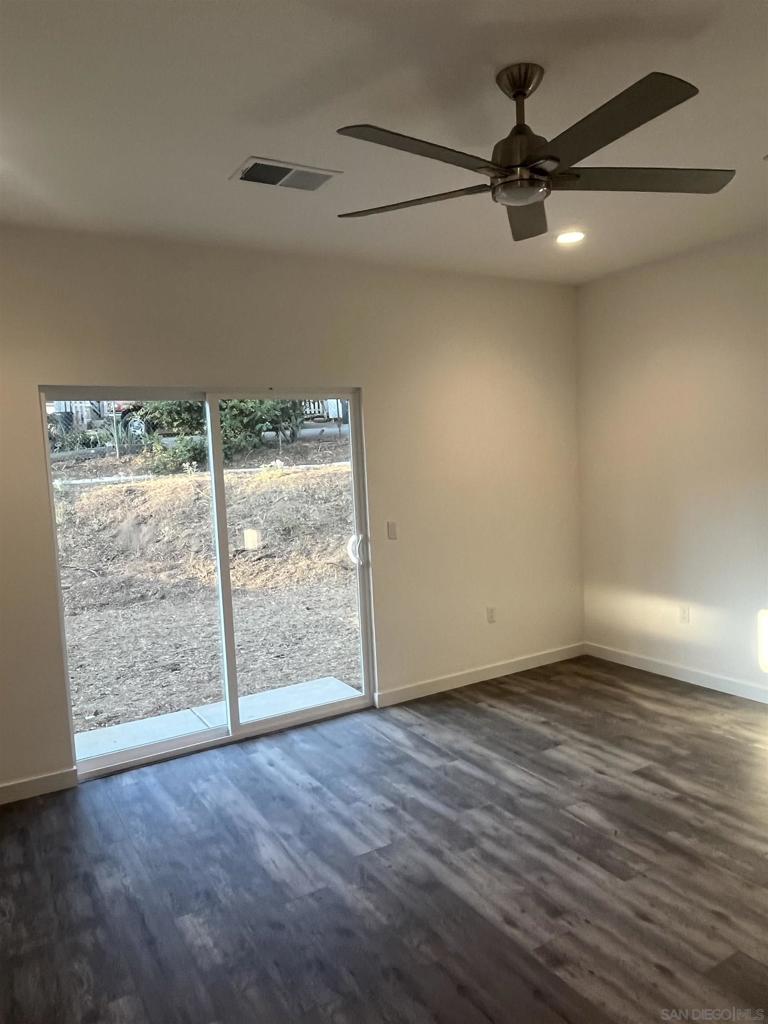 Lakeside - Residential