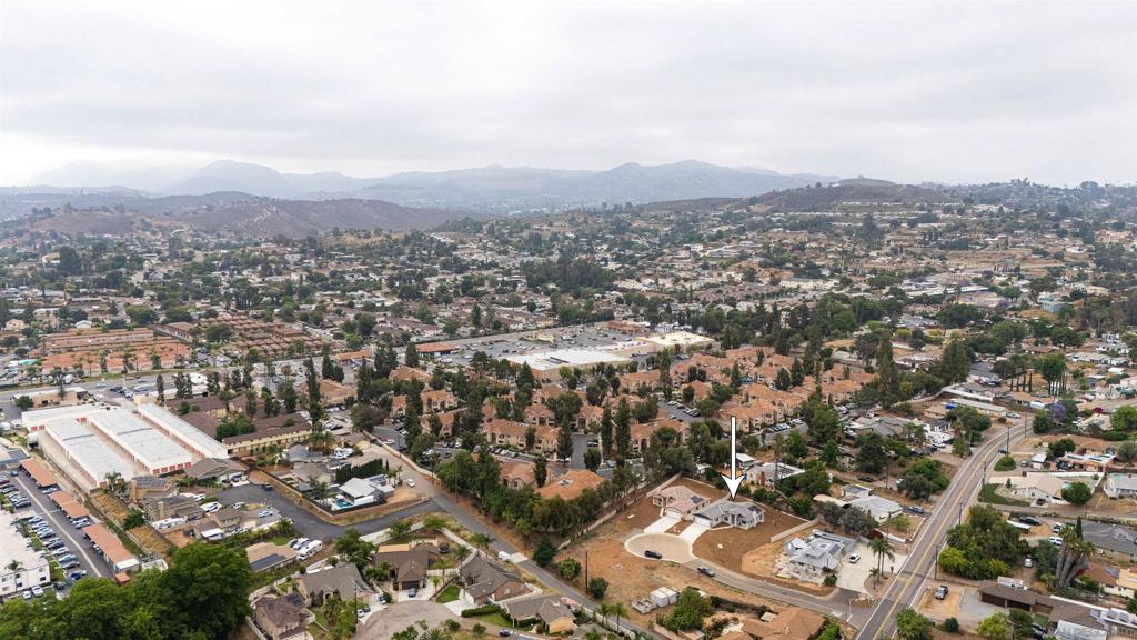 Lakeside - Residential