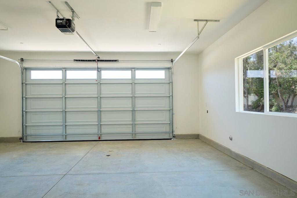 Lakeside - Residential