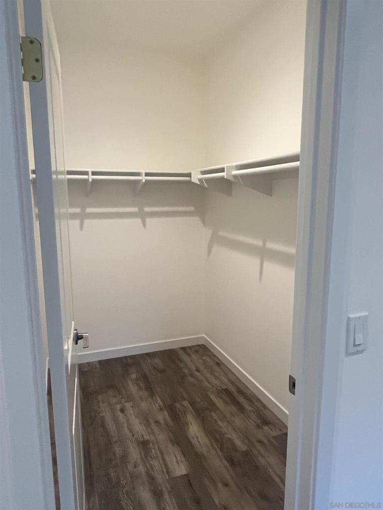 Lakeside - Residential