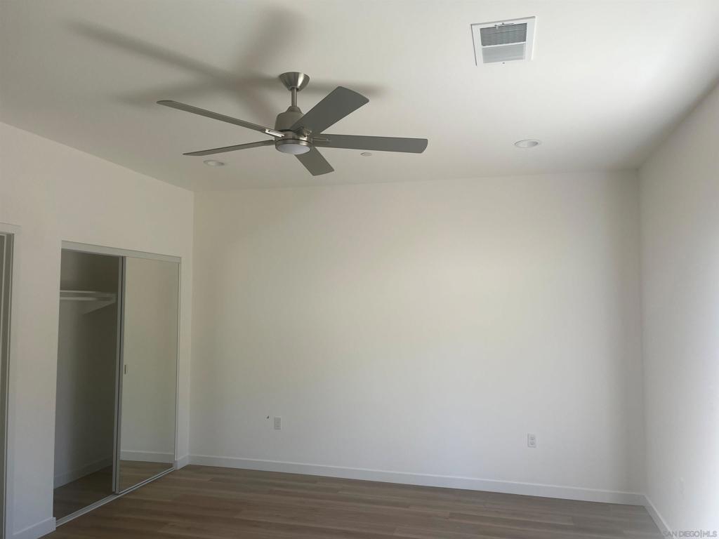 Lakeside - Residential