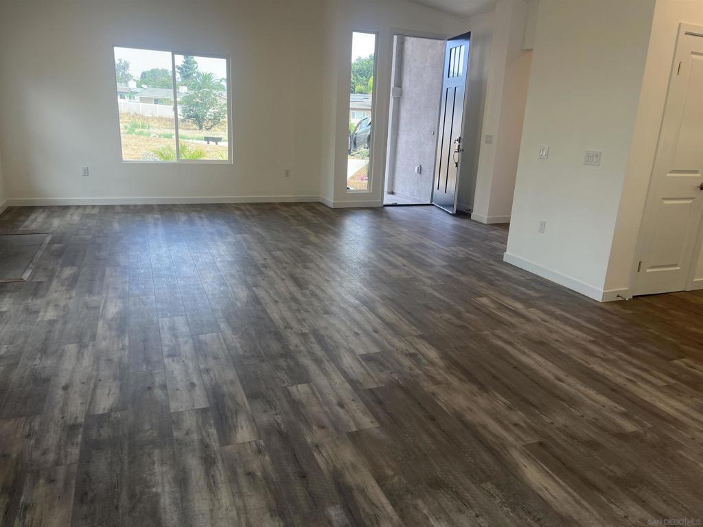 Lakeside - Residential