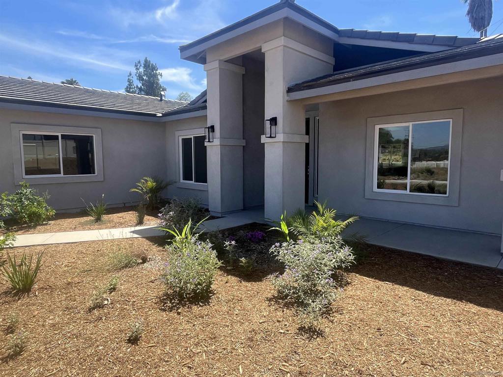 Lakeside - Residential