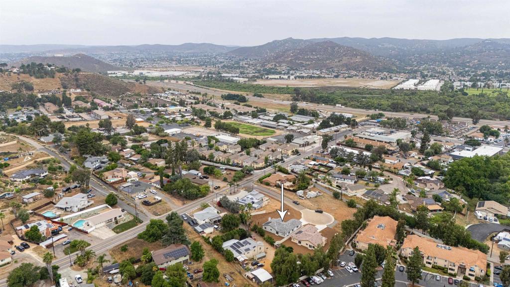 Lakeside - Residential