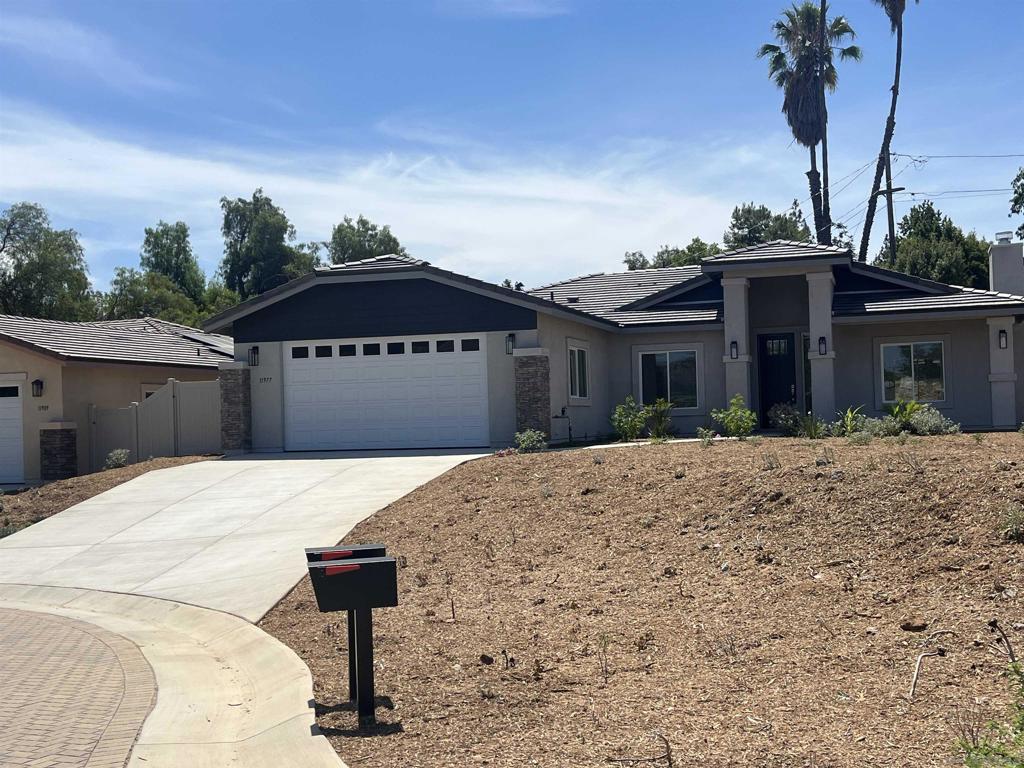 Lakeside - Residential