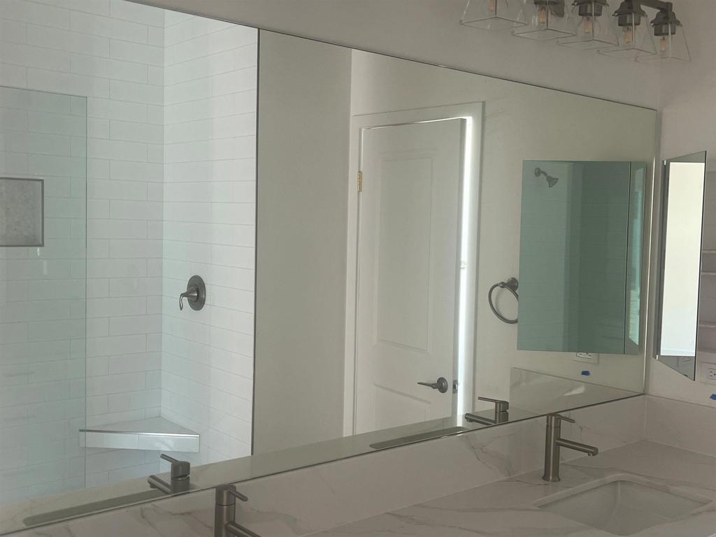 Lakeside - Residential