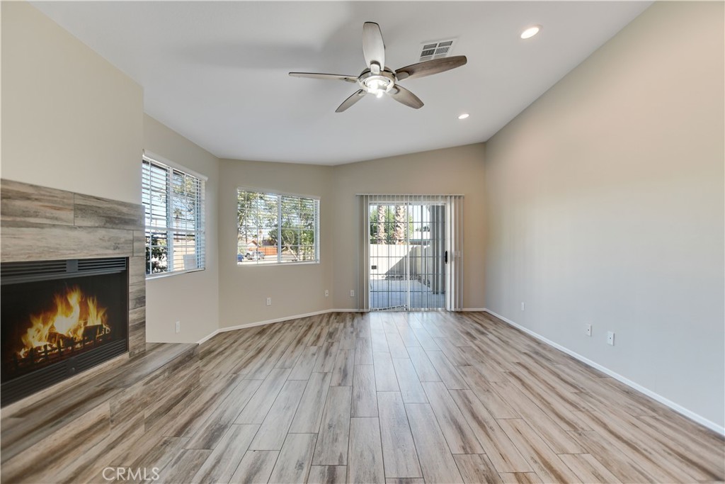 La Quinta Cove* - Residential