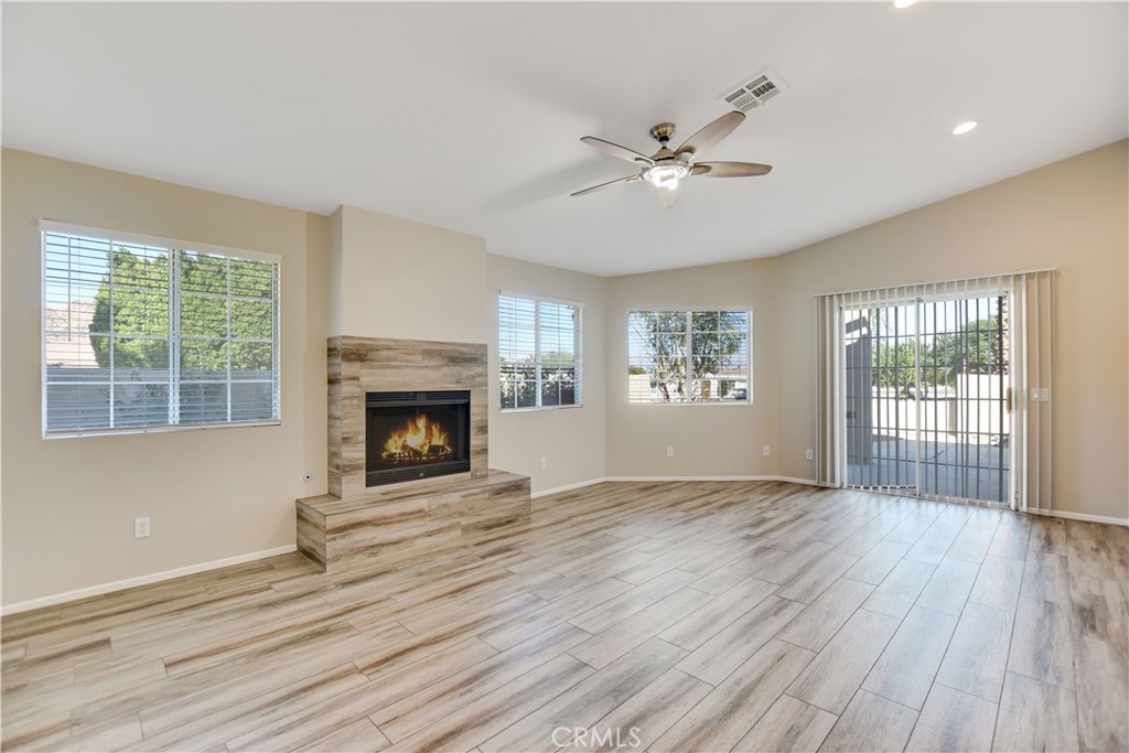 La Quinta Cove* - Residential