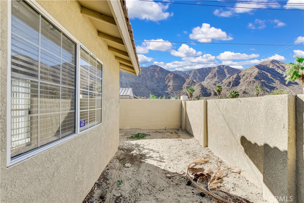 La Quinta Cove* - Residential