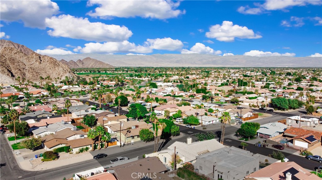 La Quinta Cove* - Residential