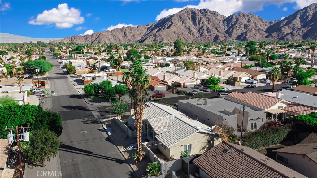 La Quinta Cove* - Residential