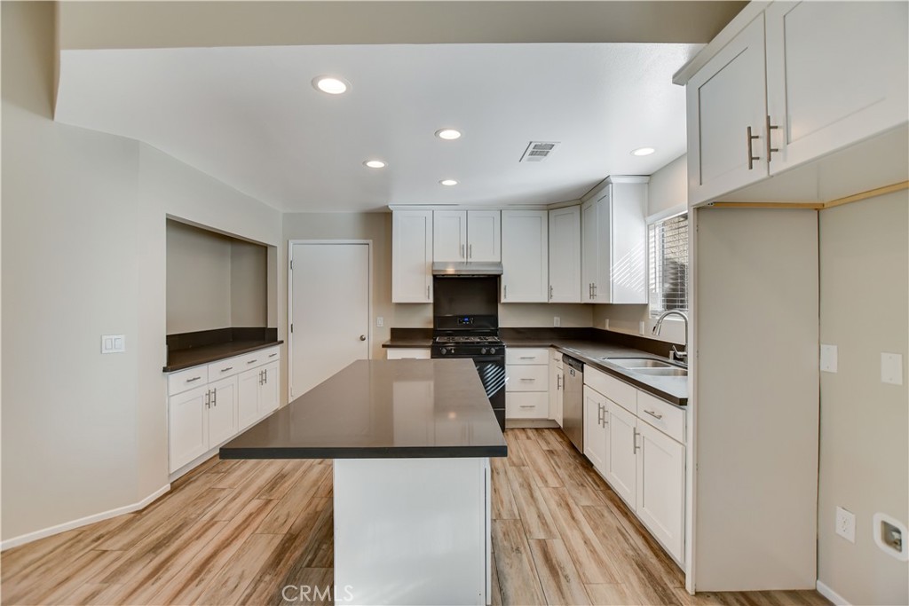 La Quinta Cove* - Residential