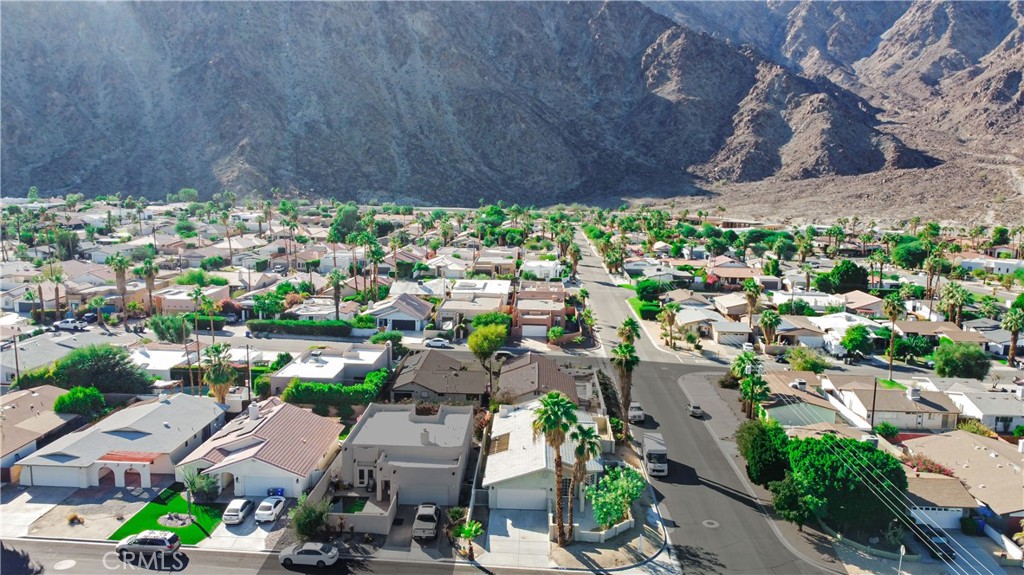 La Quinta Cove* - Residential