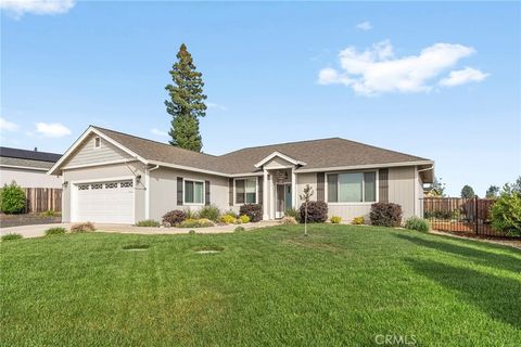 Photo of 638 Circlewood Dr, Paradise, CA 95969 (MLS # SN26068655)