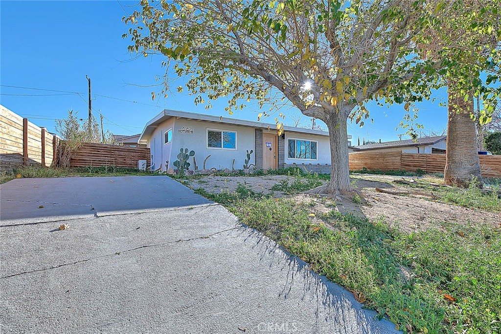 61673 Palm Vista