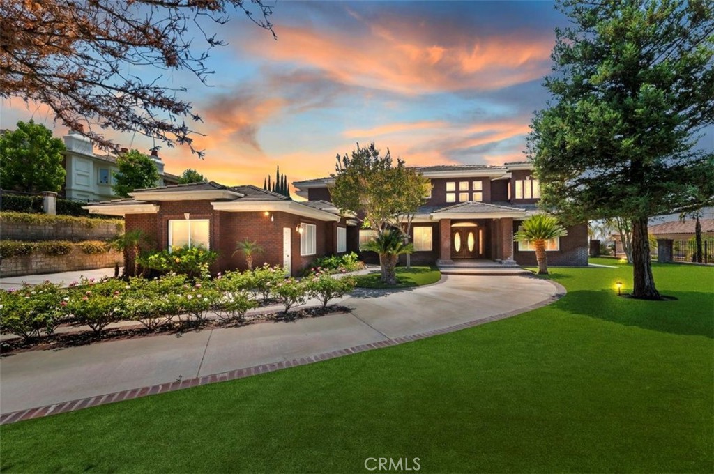 6975 Wyndham Hill Drive