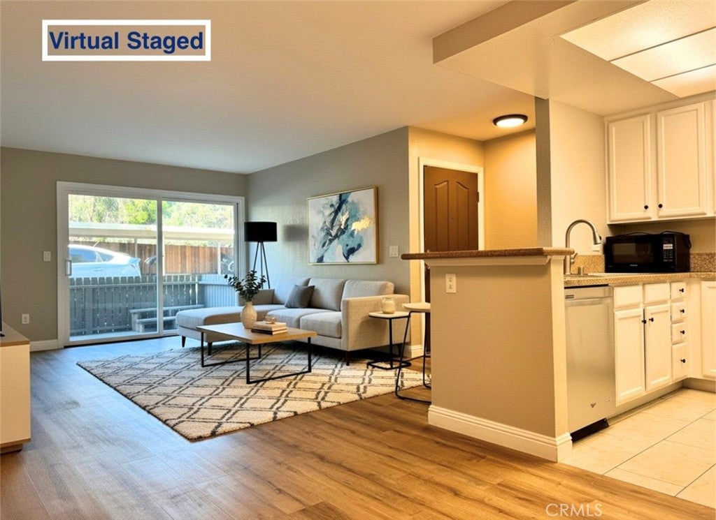 432 Edgehill Dr