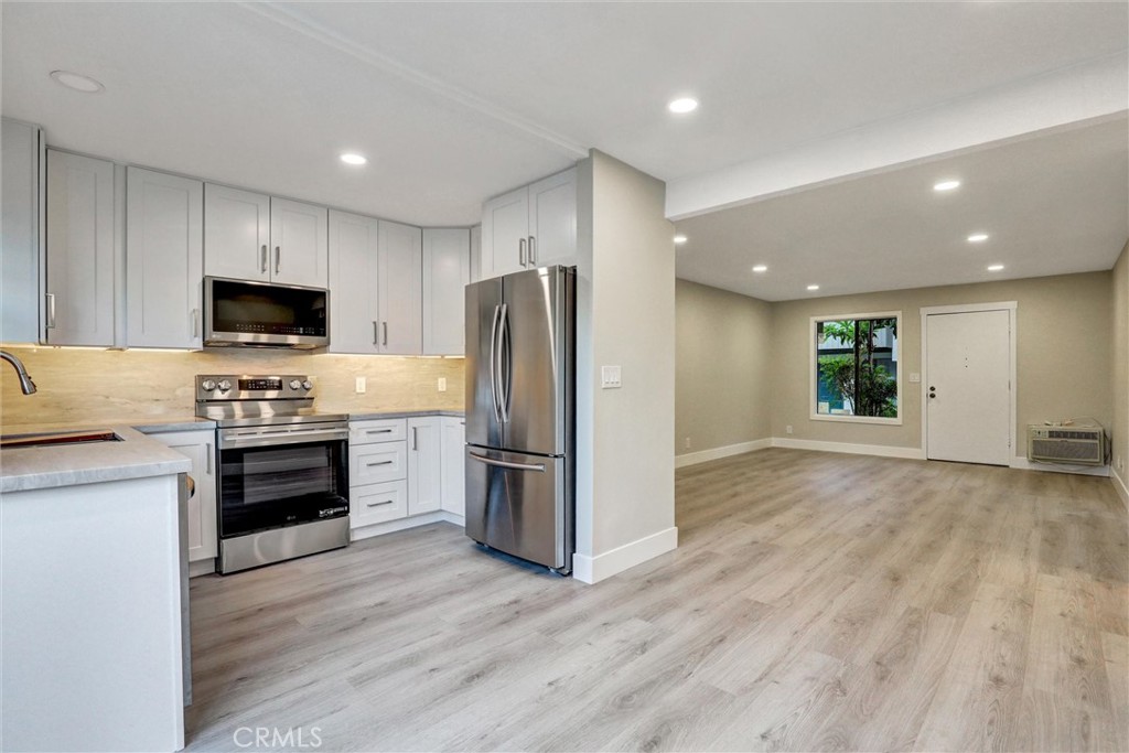 93 Streamwood