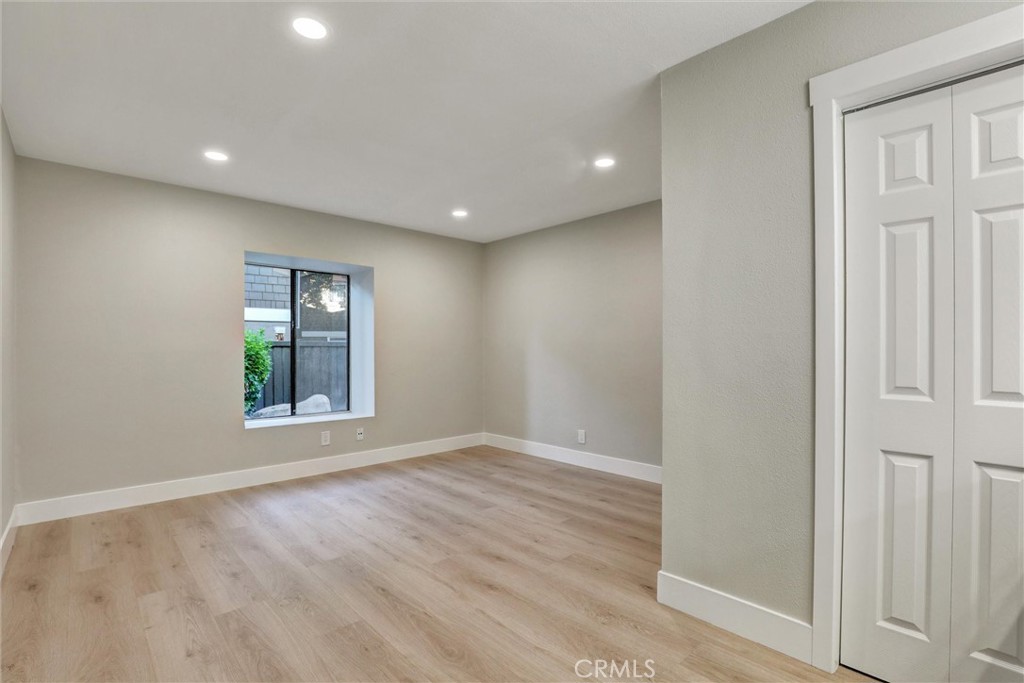 93 Streamwood