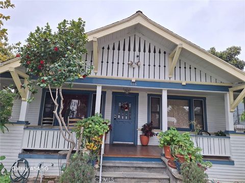 418 W Pine Street Santa Ana CA 92701