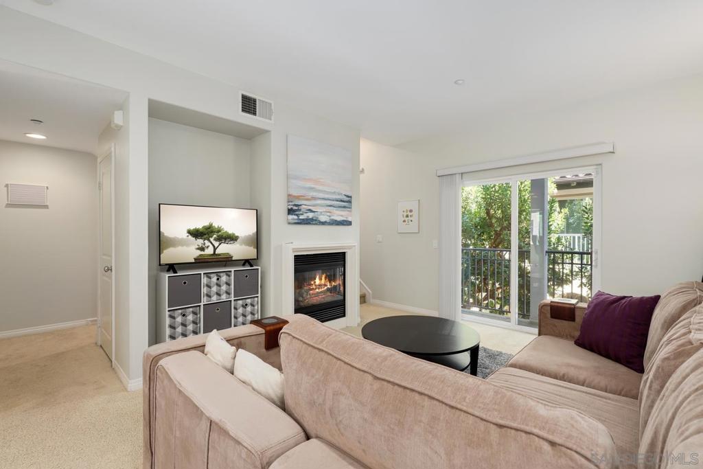 4368 Nautilus Way 3