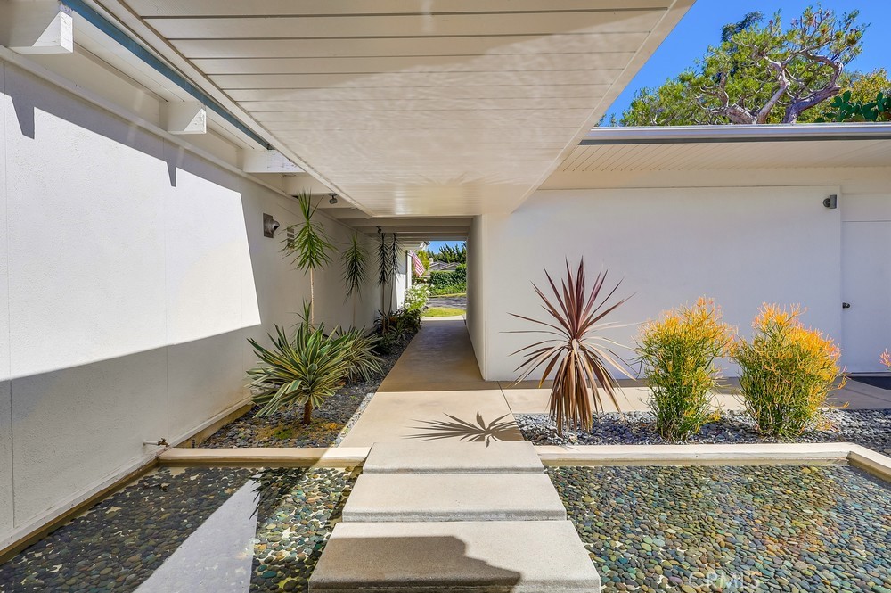 27649 Palos Verdes Drive East