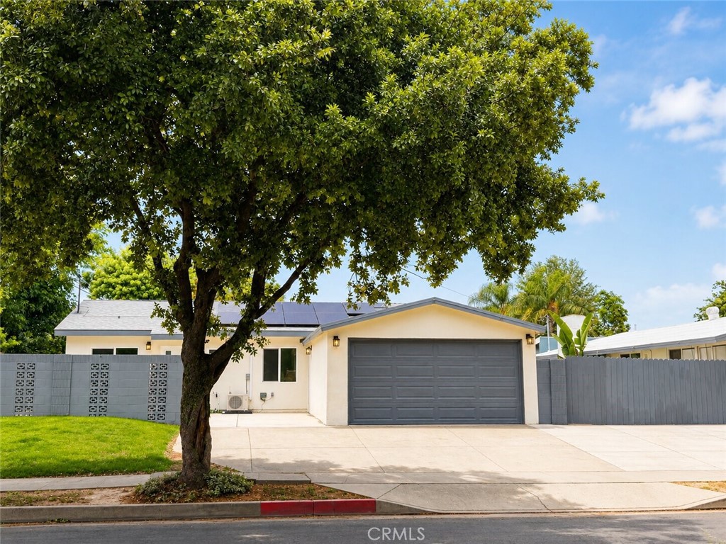 2501 Santa Ysabel
