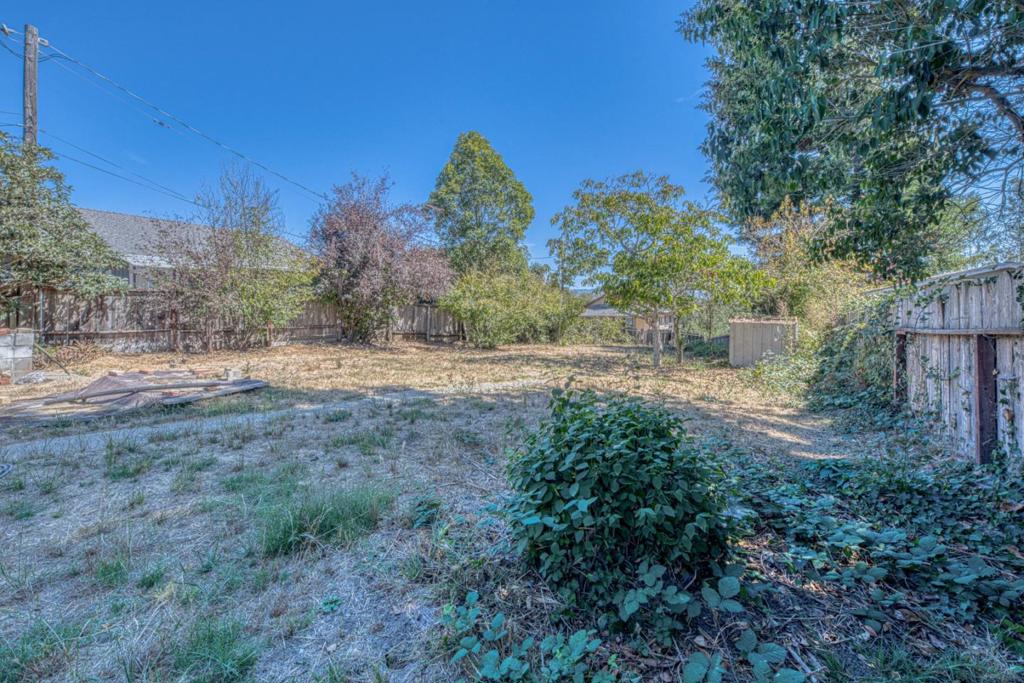 266 Manfre Road