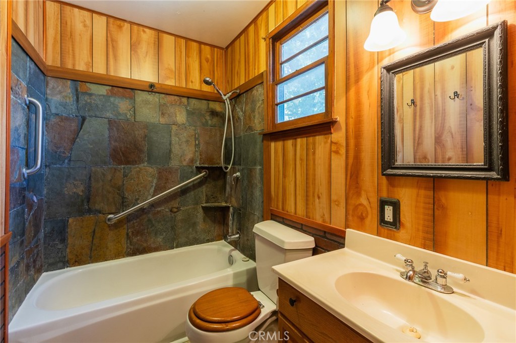 Twin Peaks (TWIN) - Residential